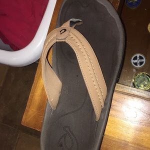 OluKai flip flops!